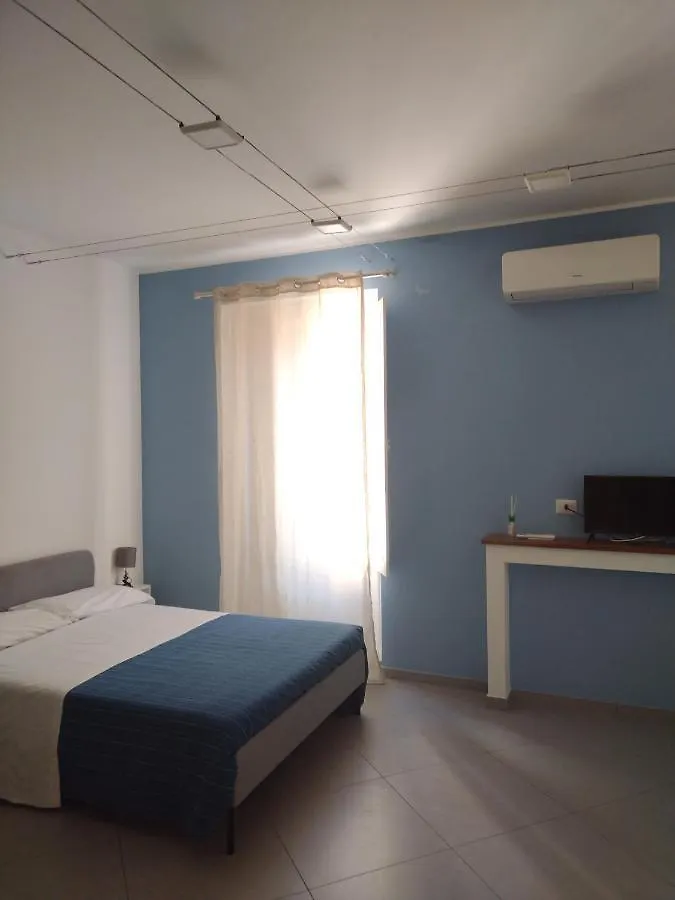 La Reggia Apartments ミラッツォ