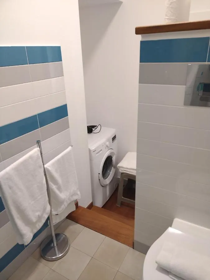 アパートホテル La Reggia Apartments ミラッツォ イタリア